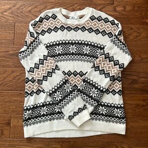 Hollister sweater
